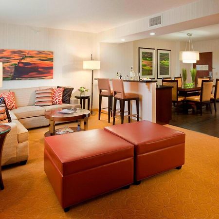 Minneapolis Marriott Northwest Brooklyn Park Exterior foto